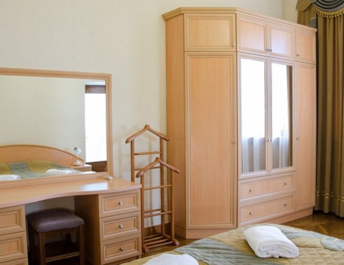 1-мест.(разм. в 2-мест.) 2-комн. люкс, дача Чехова - Санаторий «Морской прибой» Ялта