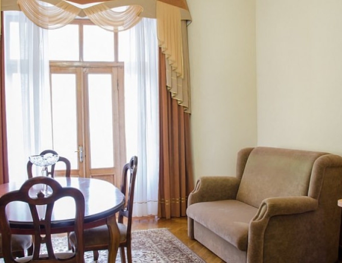 1-мест.(разм. в 2-мест.) 2-комн. люкс, дача Чехова - Санаторий «Морской прибой» Ялта